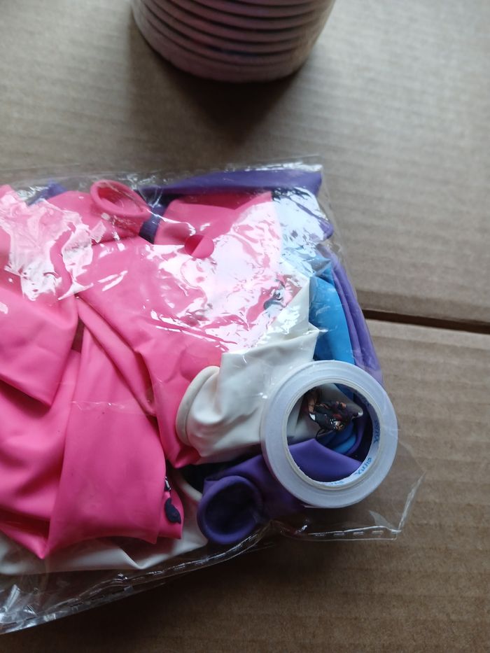 Lot anniversaire kpop demon hunters - photo numéro 5