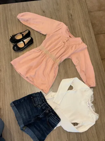 Lot vêtements fille