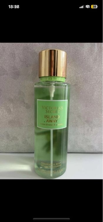 Brume victoria secret « island away »