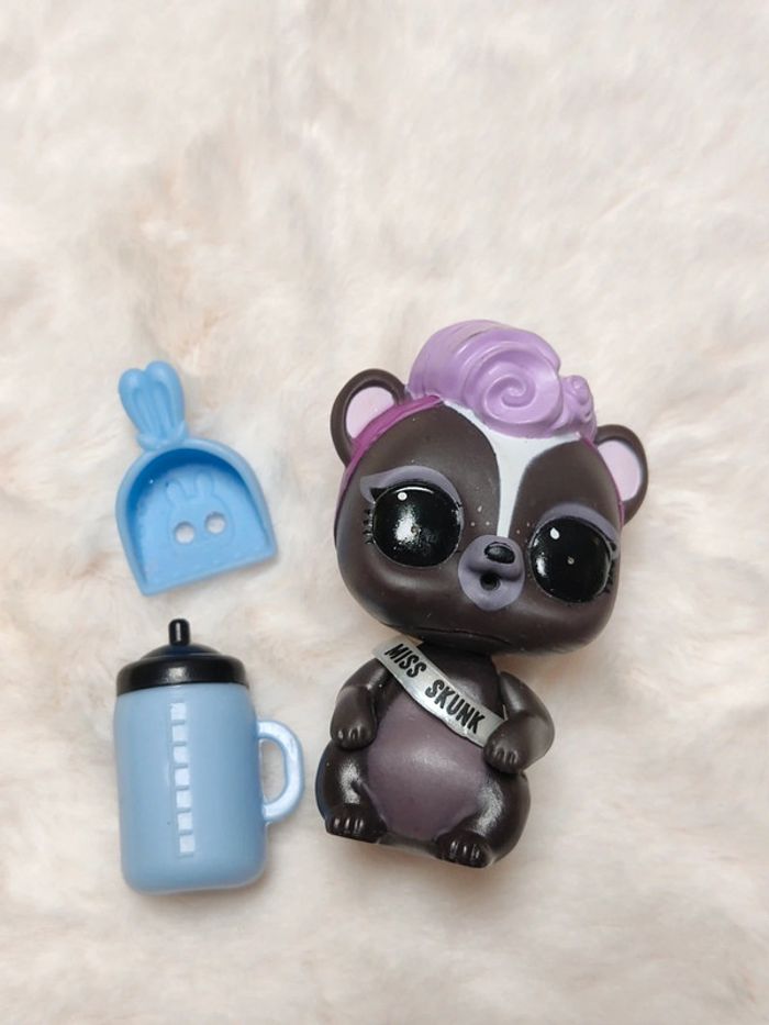 🐾LOL Surprise Miss Skunk série 4 🐾 - photo numéro 2