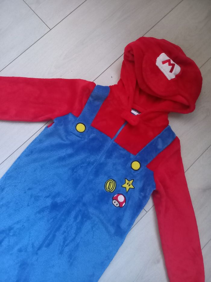 Surpyjama Mario - photo numéro 2