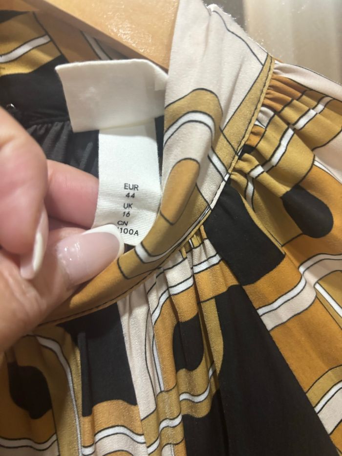 Robe H & M - photo numéro 2