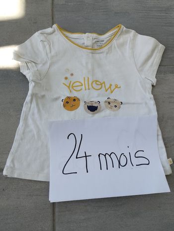 Lot N° 548 T-shirt bébé fille 24 mois Obaïbi