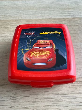 Boite à goûter cars