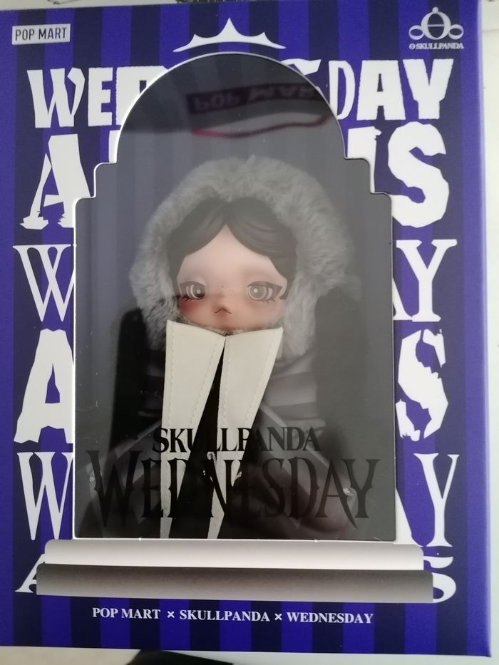 Wednesday Skullpanda Popmart - photo numéro 5