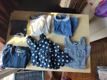 Lot de 6 articles été blanc et  bleu marine 3 ans