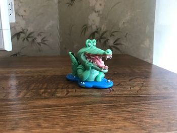 Figurine crocodile tiktok Peter pan