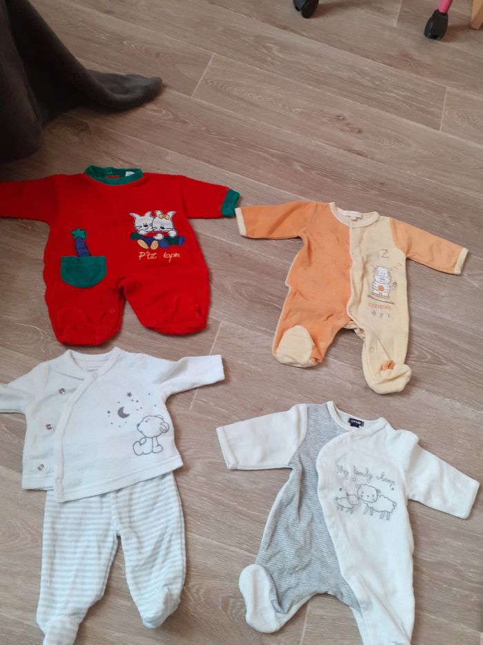 Lots de pyjamas garçon 0/1 mois - photo numéro 5