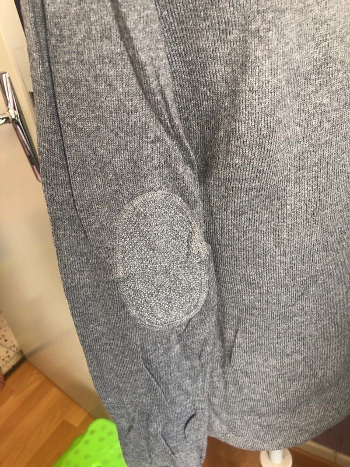 Pull taille 3 /42 - photo numéro 3