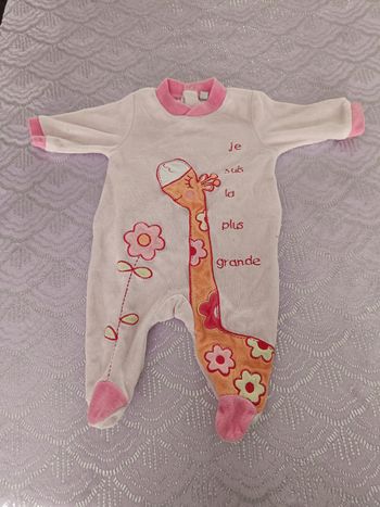🌸 Pyjama bébé fille – Rose avec motif 🌸