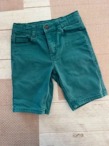 Bermuda 8 ans
