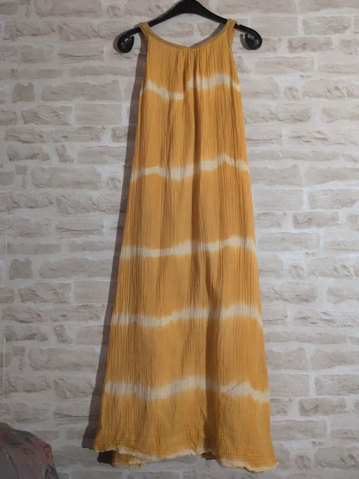 Robe longue fluide jaune Taille M/L