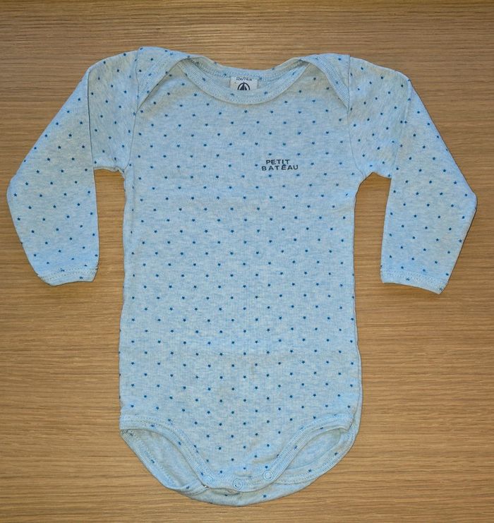Body Petit Bateau petites étoiles 12 mois
