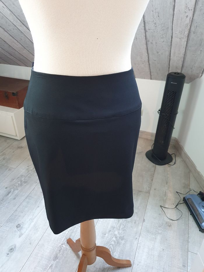 Jupe porte feuille. - photo numéro 2