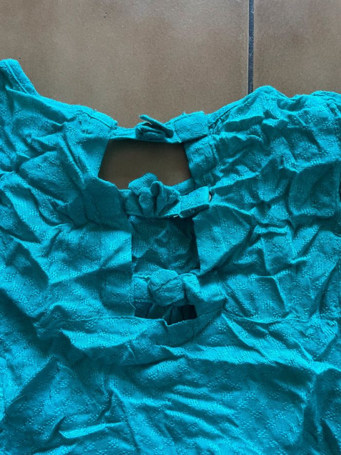 T shirt / blouse fille 10 ans - photo numéro 4