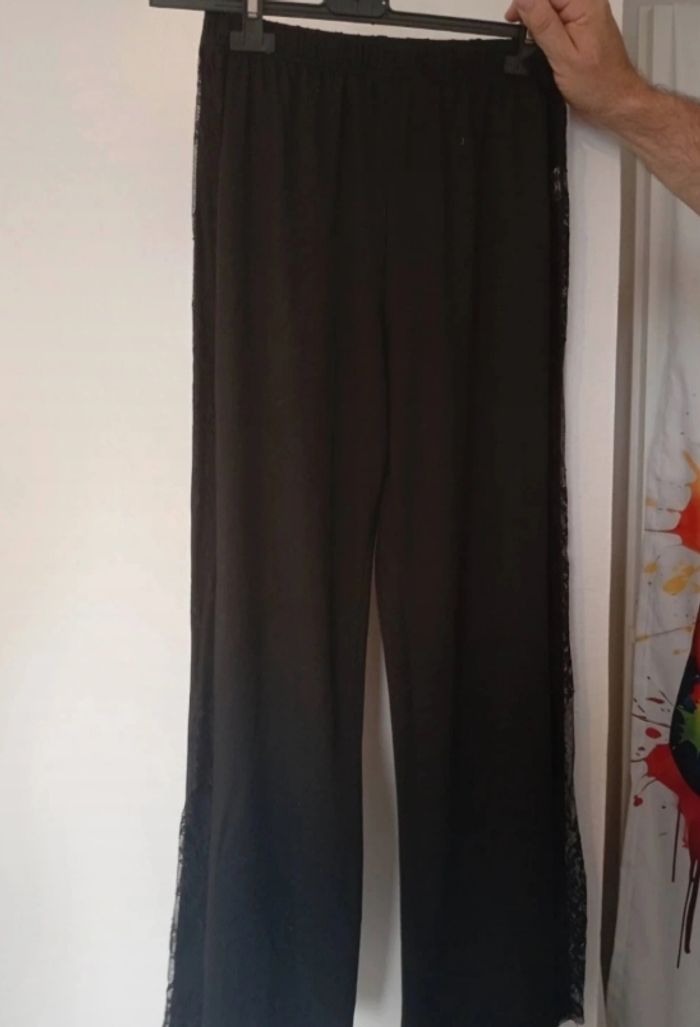 Pantalon jambes large en très bon état - photo numéro 3