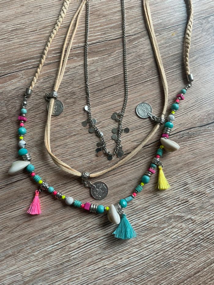 Collier 3 rangs beige, bleu, rose, jaune, coquillage - photo numéro 2