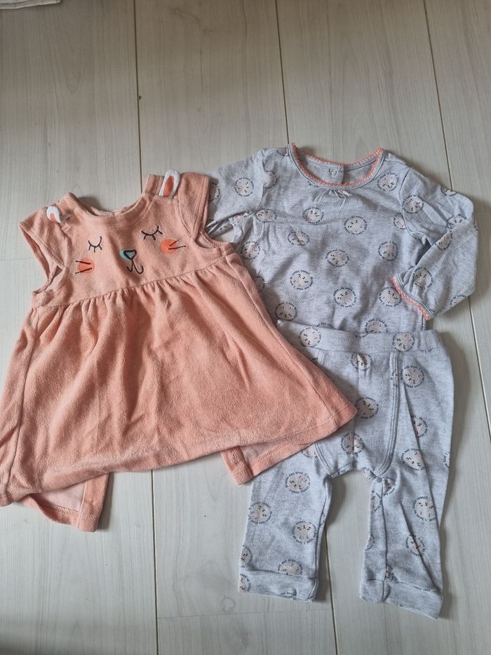 Ensemble 9 mois sous pull pantalon robe hiver