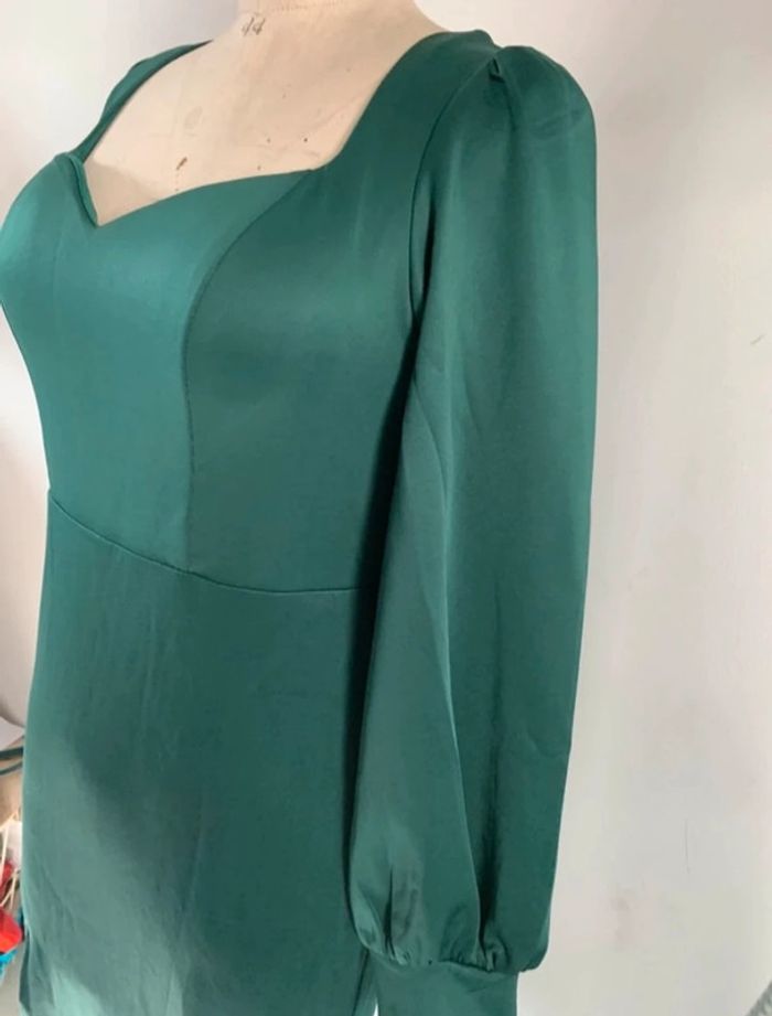Robe de cocktail - photo numéro 3