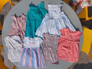Lot 7 robes