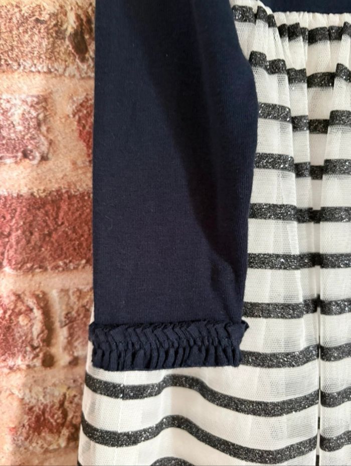 Robe Petit Bateau 8ans - photo numéro 4