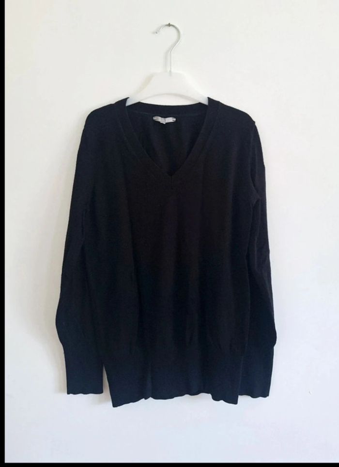 Pull col V noir T38-M