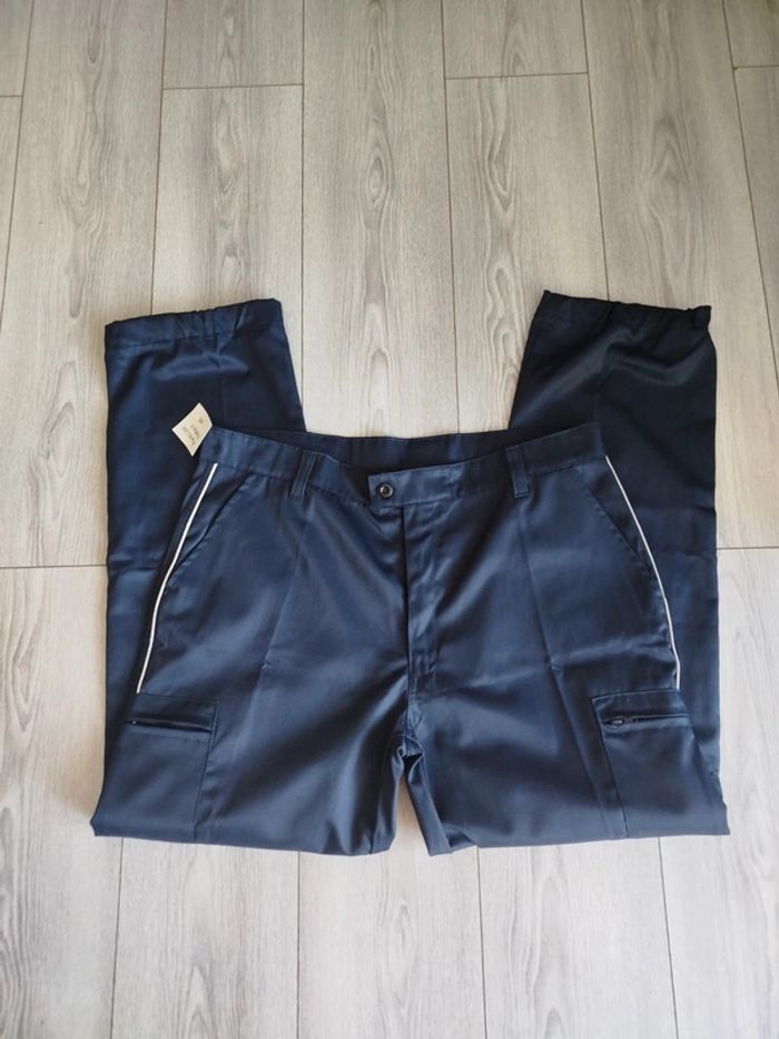 Pantalon homme d'ambulancier neuf taille 48 - photo numéro 9
