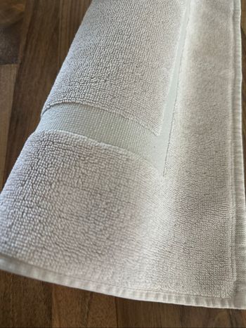 Magnifique tapis vieux rose La Redoute
