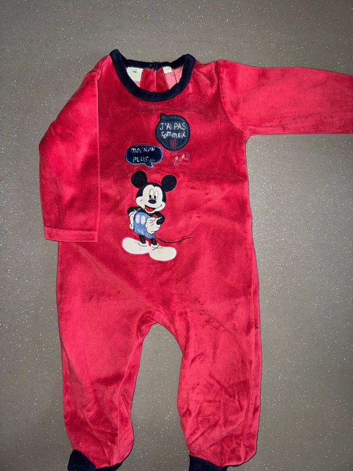 Lot de 4 pyjamas 12 mois - photo numéro 2