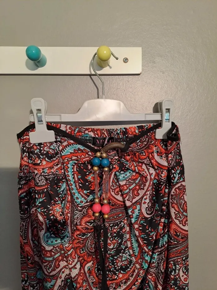 Robe bustier multicolore ton rouge - Marque Xinlai - Taille 40 - État neuf, jamais portée. - photo numéro 5