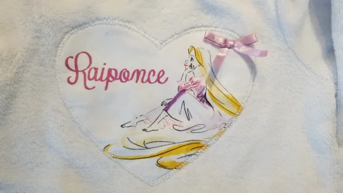 Pyjama Raiponce Disney 8 ans - photo numéro 3