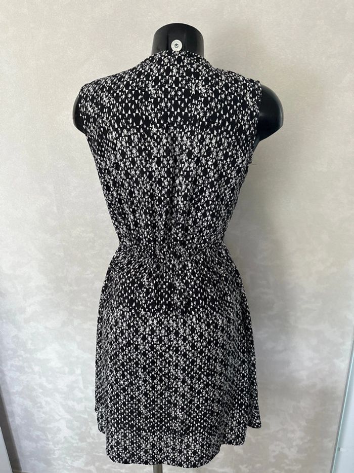 Robe H&M taille S - photo numéro 4