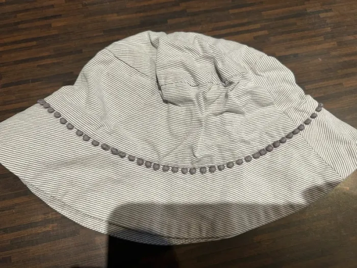 Chapeau forme bob garcon rayé blanc et gris Tutto Piccolo 53cm - photo numéro 3