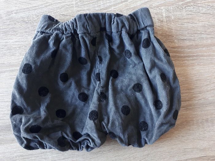 Short 9 mois - photo numéro 2