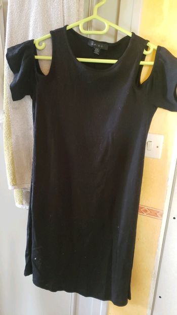 Robe épaules dénudées