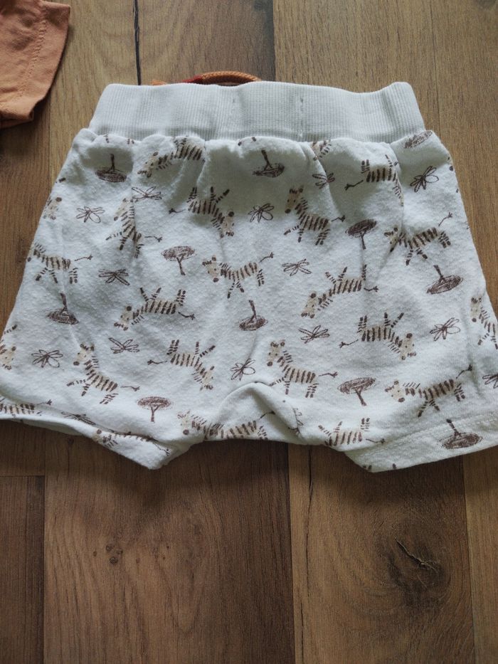 Ensemble tee shirt et short - photo numéro 5