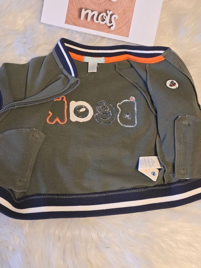 NEUF(non portée)🏷🥰😍sublime /sweat zippé 12 MOIS garçon 😍😍💙💙💙 - photo numéro 3