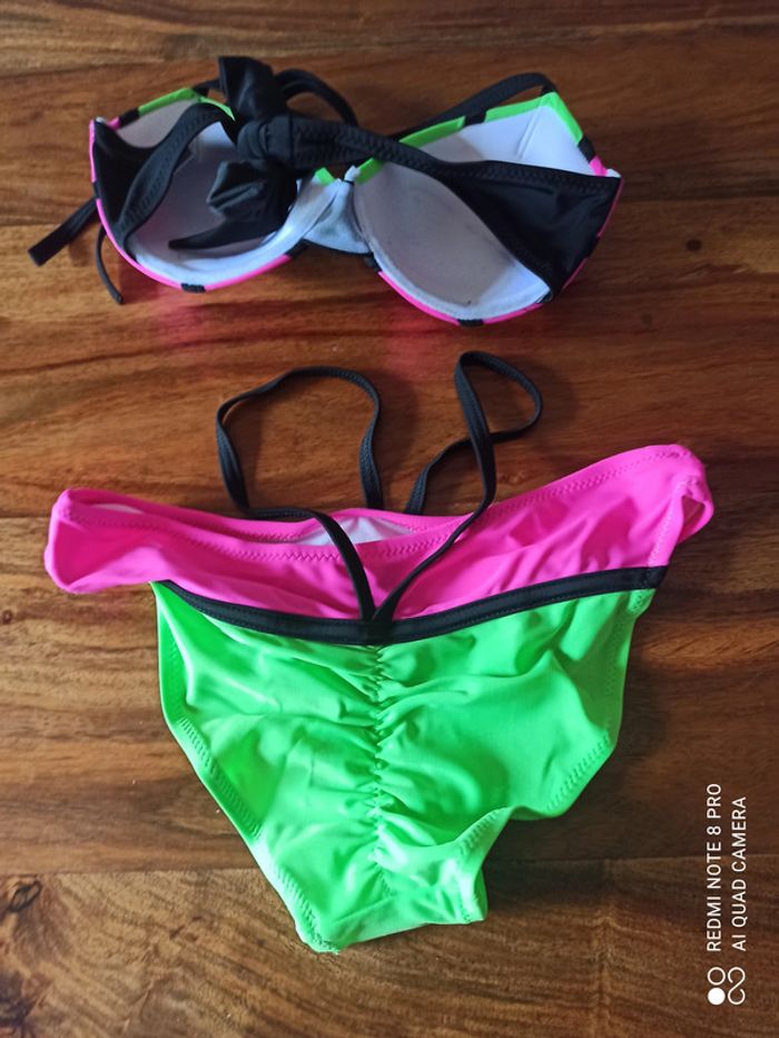Maillot de Bain Femme 2 pièces Taille 34 - photo numéro 2