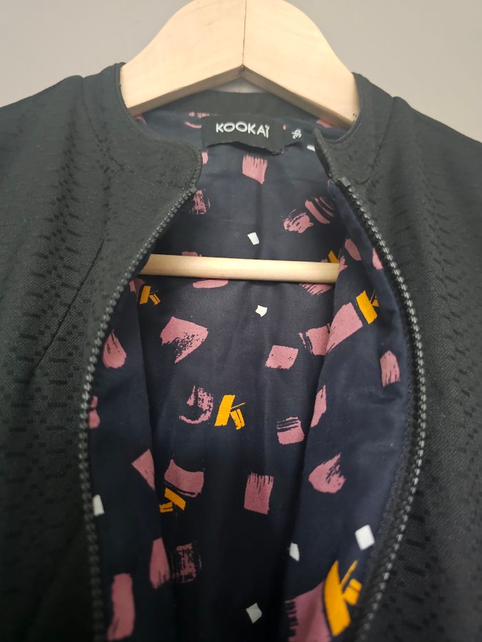 Robe noir - photo numéro 3