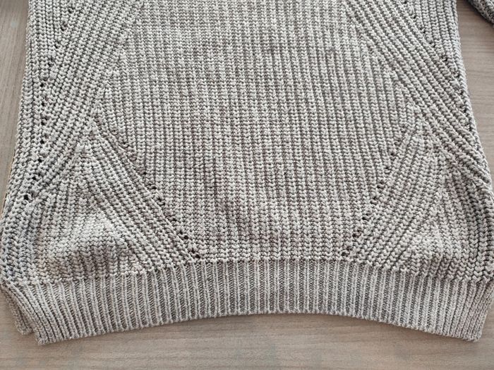 Pull grosses mailles gris - photo numéro 3