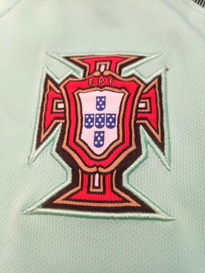 Maillot de foot Portugal, Nike Authentique Officiel taille Adulte M - photo numéro 4