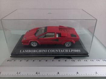 Voiture de collection lamborghini countach LP 500 s