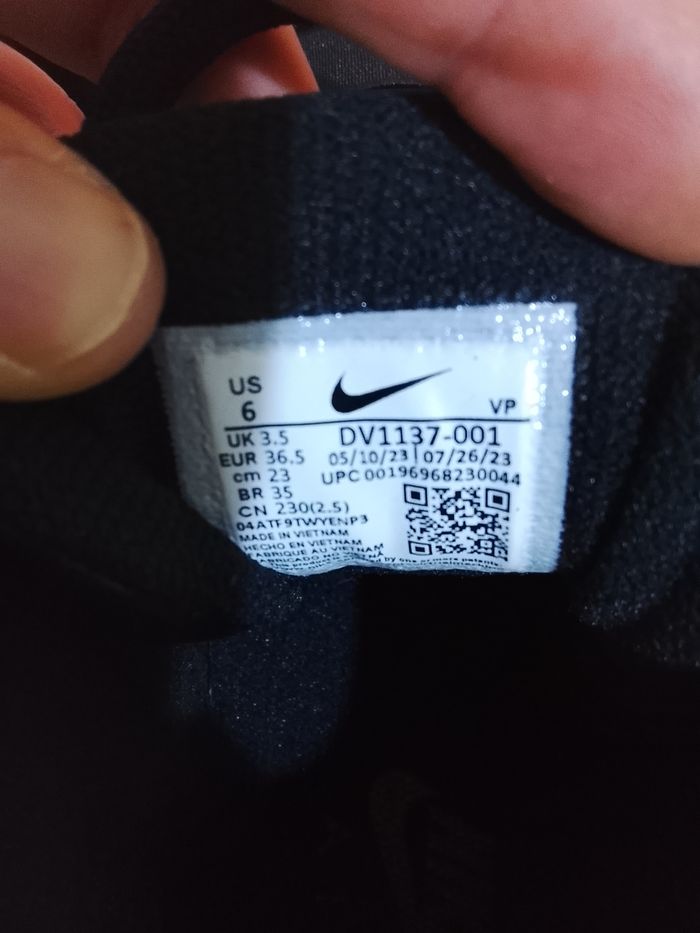 Nike air Uptempo taille 36.5 - photo numéro 8