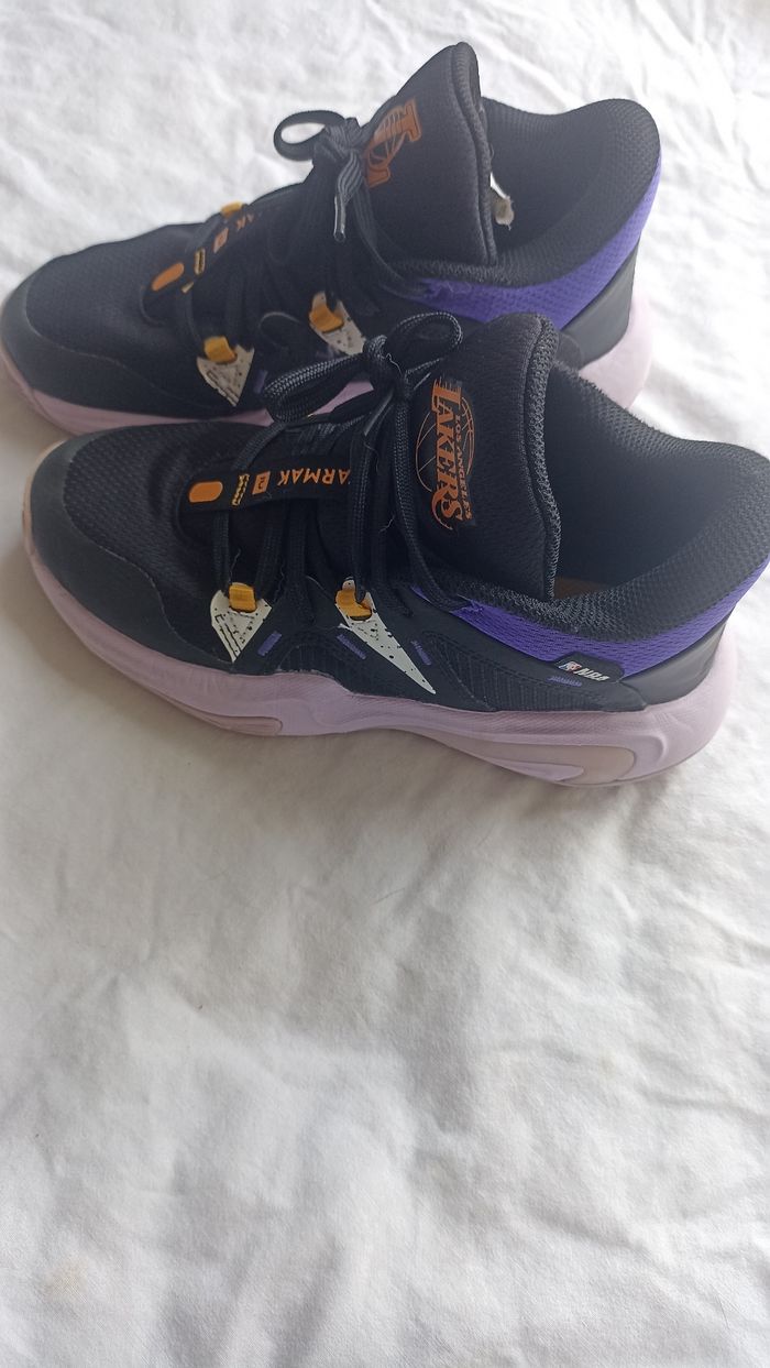 Chaussures de basket - photo numéro 2