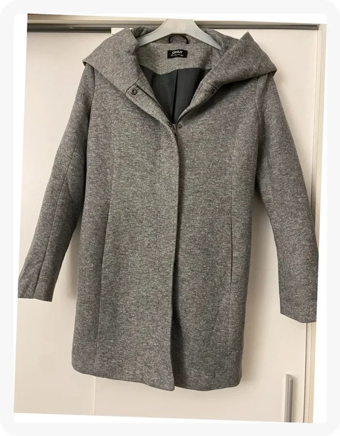 Manteau gris chiné avec grande capuche Only