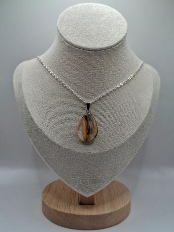 Collier goutte