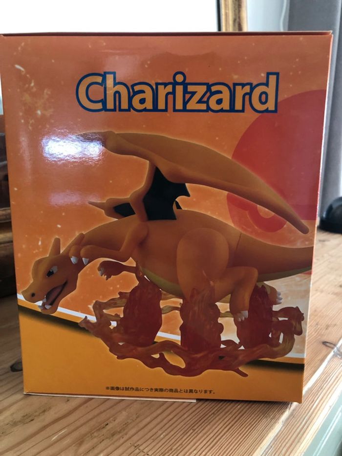 Figurine Pokémon Dracaufeu Charizard - photo numéro 3