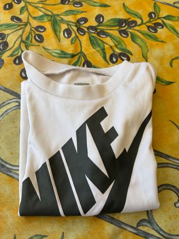 Tee shirt Nike 