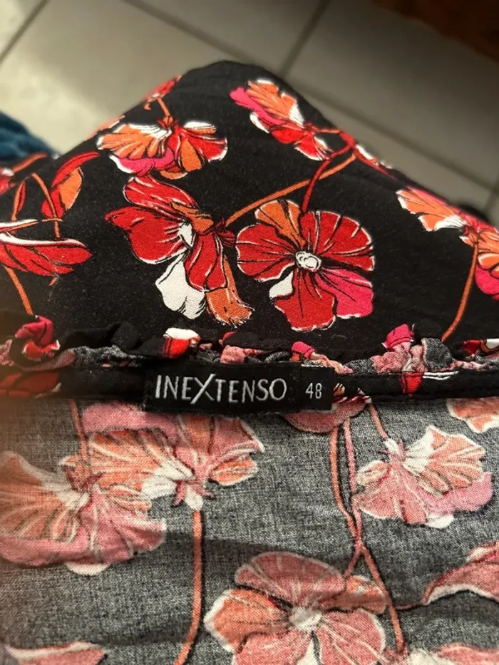 Chemise noir et rouge - photo numéro 5
