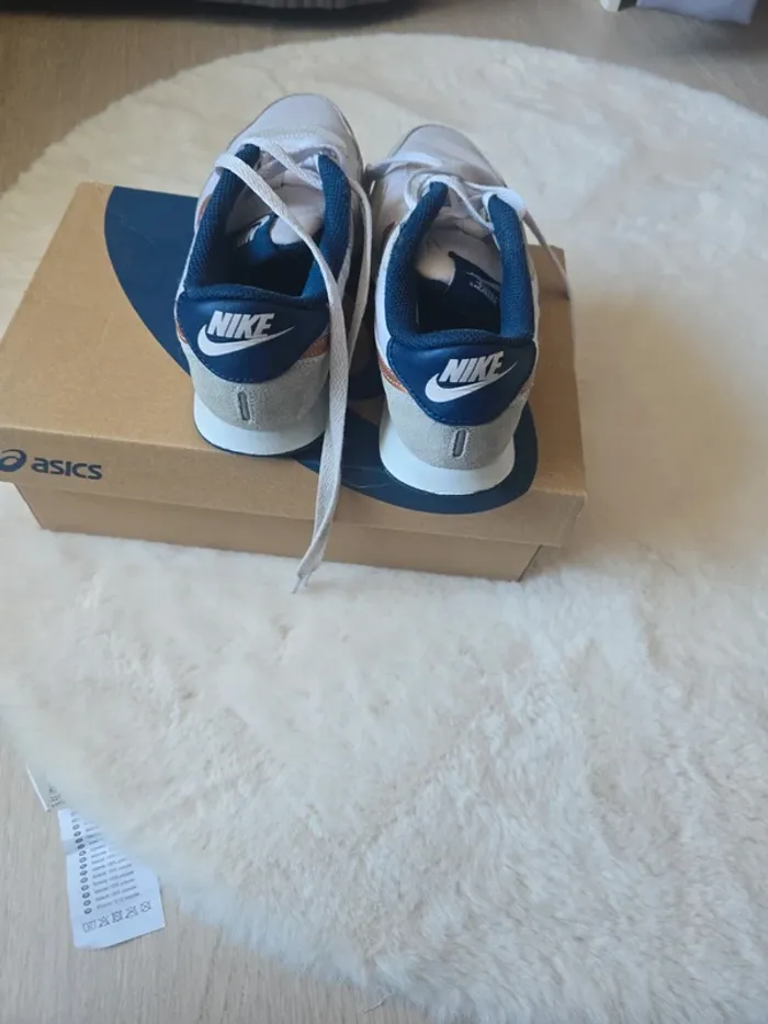 Baskets nike fille - photo numéro 3